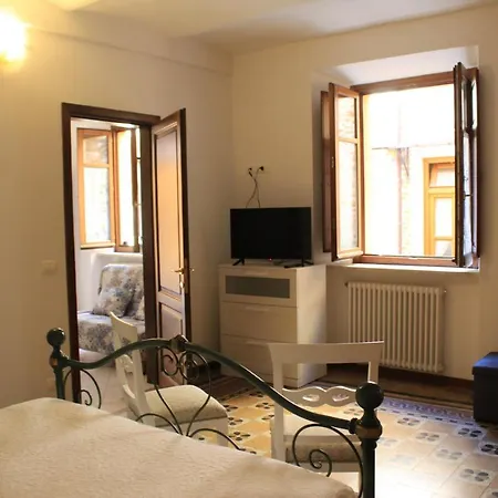 La Corte Guest house 2*